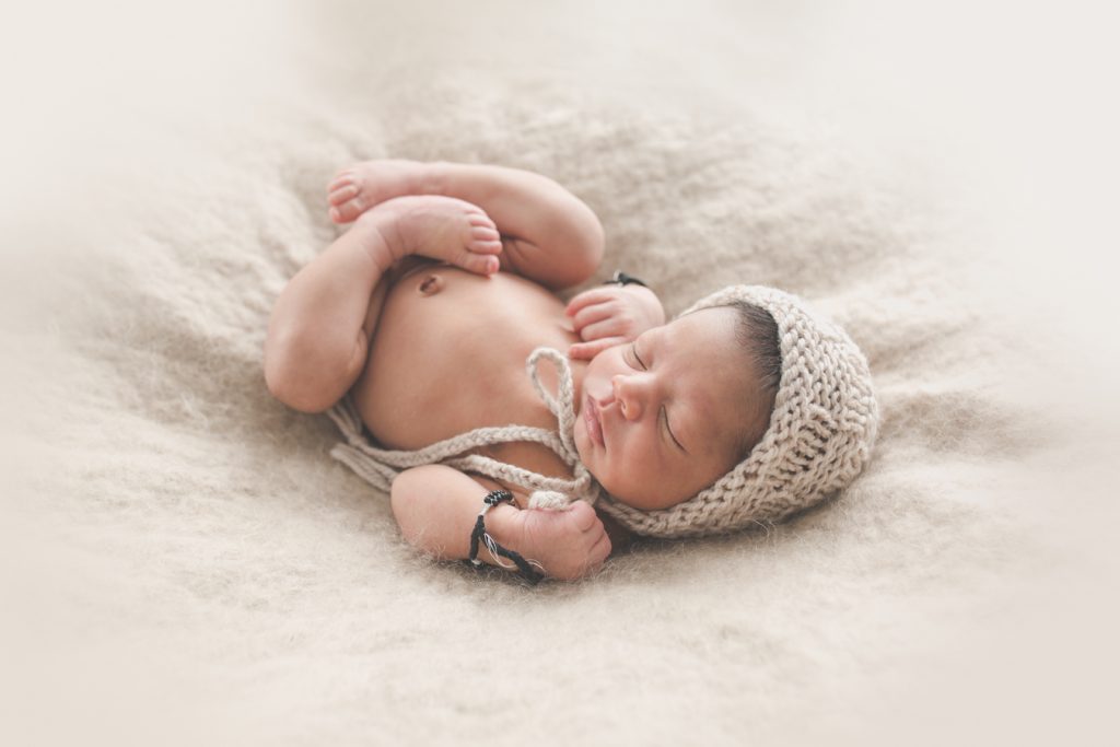 in home newborn photography